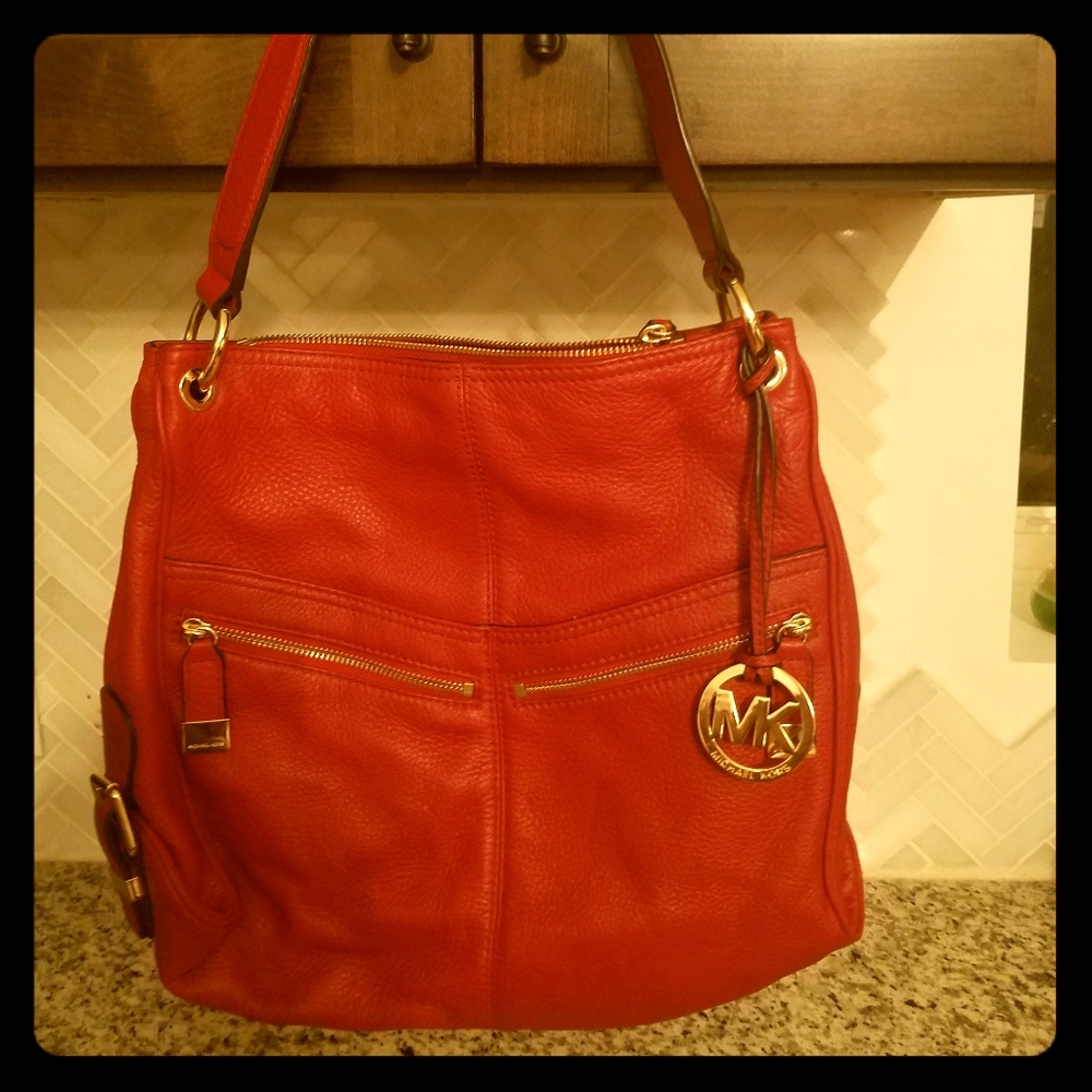 Michael Kors Hobo